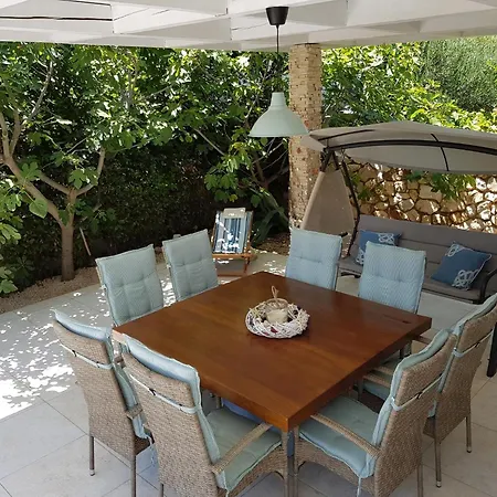 Appartement After Mit Pool In Mandre, Pag Mandre